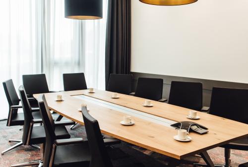 Meetings, Besprechungen, Workshops, kleine Runde, Konferenz, Arbeiten, Hotel edita, Erholung, entspannen, Urlaub, Berge, Bodenseenähe, Allgäu, Catering, produktiv, Ruhe