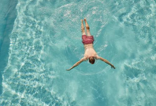 Infinity Pool, edita's Aussichtsreich